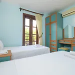 Alisa Hotel *