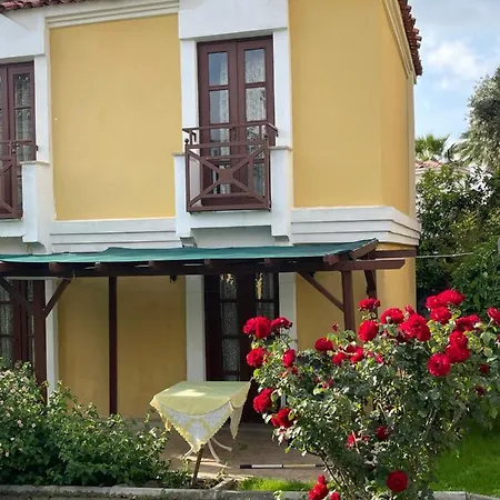 Szálloda Alisa *